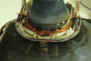 DesguaceMonitorCRTBobinasTubo2