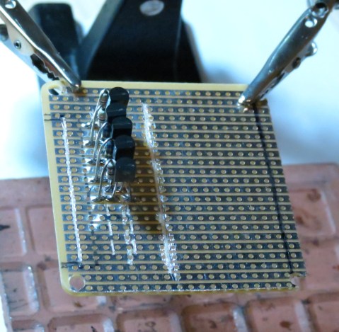 ComprobadorLEDs-PlacaSoldando