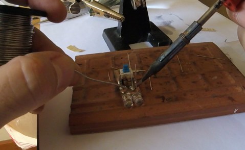 MiniLinternaUSB-ledSoldando